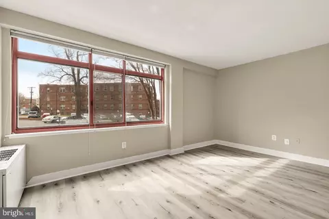 Living - 1220 Blair Mill Rd #101, Silver Spring, MD 20910 photo 7 of 8