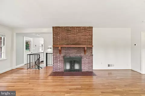 Living - 600 Midland Rd, Silver Spring, MD 20904 photo 3 of 12