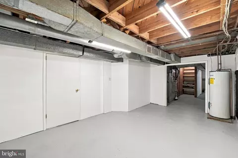 Entry Way - 600 Midland Rd, Silver Spring, MD 20904 photo 1 of 3