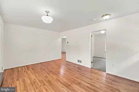 Living - 600 Midland Rd, Silver Spring, MD 20904 photo 9 of 12