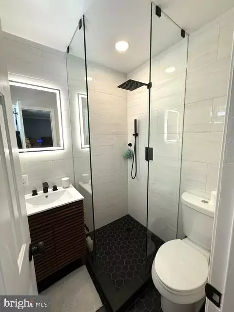 Bath - 1219 Downs Dr, Silver Spring, MD 20904 photo 1 of 2