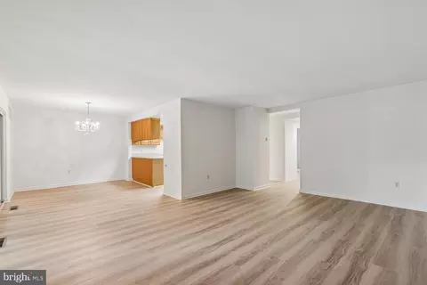 Living - 3374 Chiswick Ct #56-2C, Silver Spring, MD 20906 photo 1 of 4