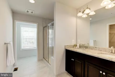 Entry Way - 2350 Wyeth St, Silver Spring, MD 20906 photo 6 of 7