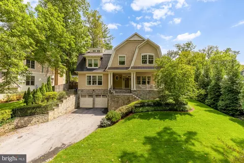 6316 Walhonding Rd, Bethesda, MD 20816