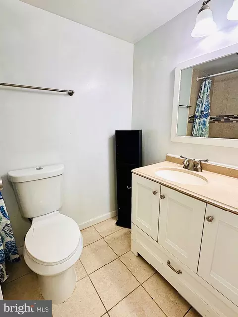 Bath - 3914 Bel Pre Rd #4, Silver Spring, MD 20906 photo 1 of 2