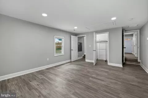 Entry Way - 13416 Clifton Rd, Silver Spring, MD 20904 photo 4 of 5