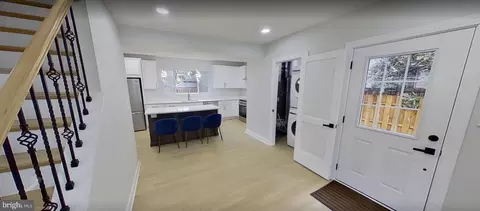 Entry Way - 303 Leighton Ave, Silver Spring, MD 20901 photo 8 of 14