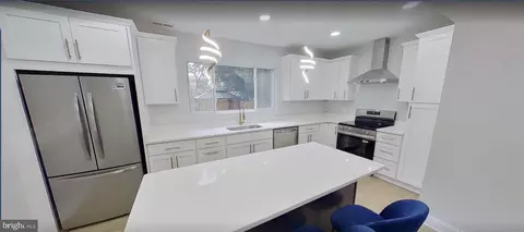 Entry Way - 303 Leighton Ave, Silver Spring, MD 20901 photo 5 of 14