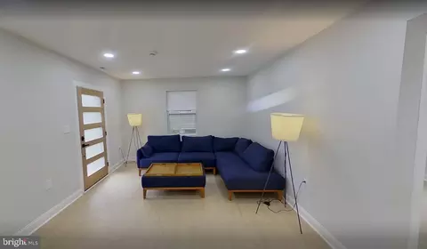 Entry Way - 303 Leighton Ave, Silver Spring, MD 20901 photo 4 of 14