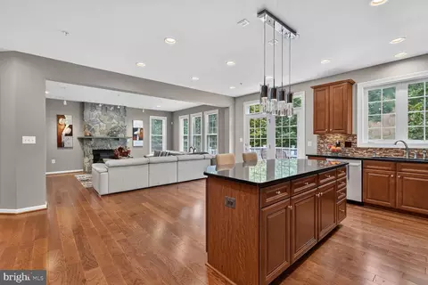 Kitchen - 13776 Night Sky Dr, Silver Spring, MD 20906 photo 3 of 6