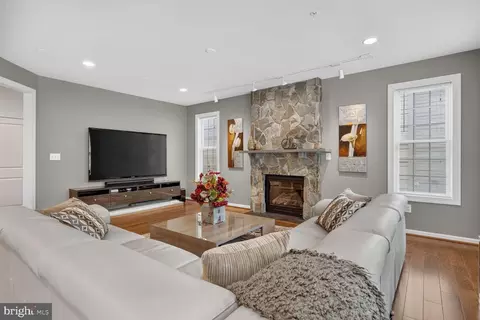 Living - 13776 Night Sky Dr, Silver Spring, MD 20906 photo 3 of 3