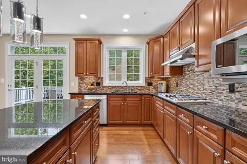 Kitchen - 13776 Night Sky Dr, Silver Spring, MD 20906 photo 2 of 6