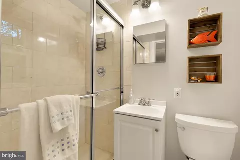 Bath - 1024 Devere Dr, Silver Spring, MD 20903 photo 3 of 3