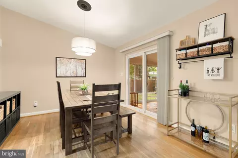 Dining - 1024 Devere Dr, Silver Spring, MD 20903 photo 2 of 3