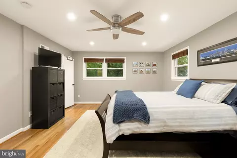 Bedroom - 1024 Devere Dr, Silver Spring, MD 20903 photo 1 of 6