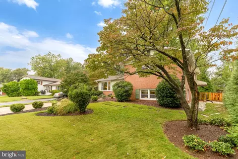 Exterior - 1024 Devere Dr, Silver Spring, MD 20903 photo 3 of 9