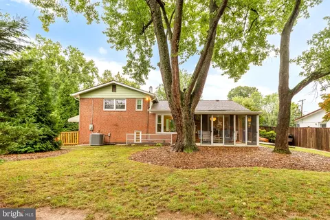 Exterior - 1024 Devere Dr, Silver Spring, MD 20903 photo 9 of 9