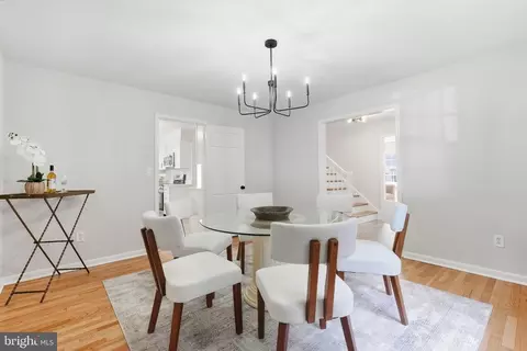 Dining - 28405 Honeysuckle Dr, Damascus, MD 20872 photo 4 of 5