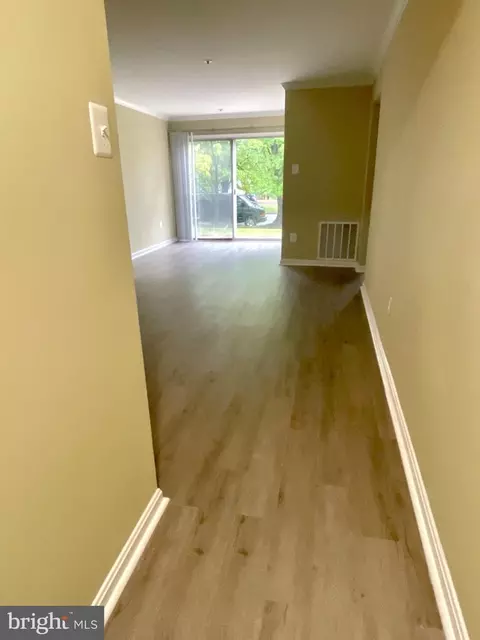 Entry Way - 2511 Mcveary Ct #10BB, Silver Spring, MD 20906 photo 1 of 1