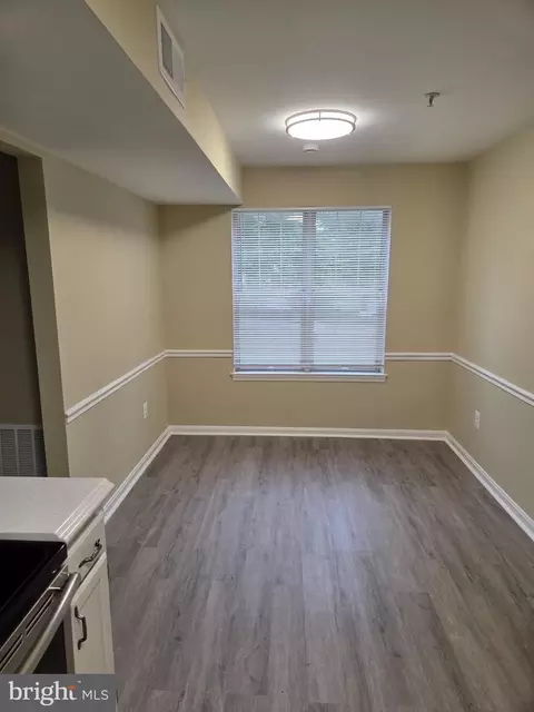Dining - 2511 Mcveary Ct #10BB, Silver Spring, MD 20906 photo 1 of 2