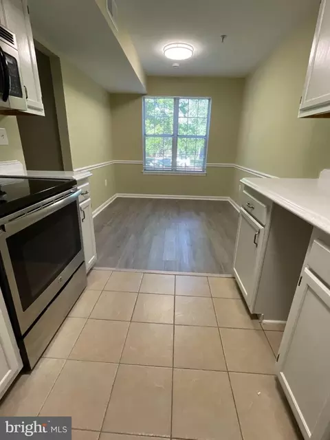 Dining - 2511 Mcveary Ct #10BB, Silver Spring, MD 20906 photo 2 of 2