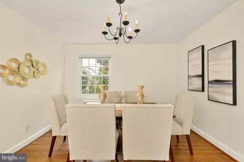 Dining - 8410 Cedar St, Silver Spring, MD 20910 photo 2 of 3