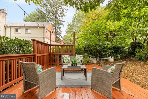 Exterior - 8410 Cedar St, Silver Spring, MD 20910 photo 4 of 11