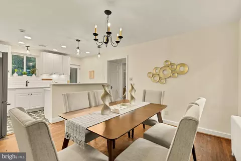 Dining - 8410 Cedar St, Silver Spring, MD 20910 photo 3 of 3