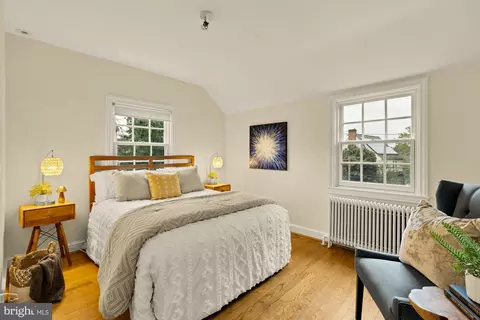 Bedroom - 8410 Cedar St, Silver Spring, MD 20910 photo 4 of 7