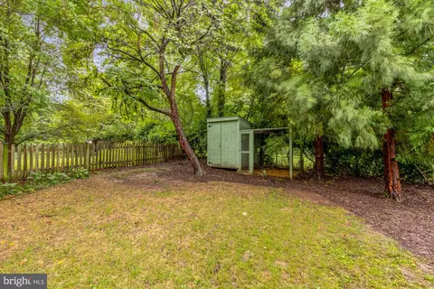 Exterior - 8410 Cedar St, Silver Spring, MD 20910 photo 8 of 11