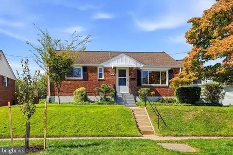13014 Evanston St, Rockville, MD 20853