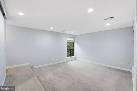Living - 2105 Walsh View Ter #15-301, Silver Spring, MD 20902 photo 4 of 4