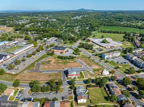 View/Area - 102 Allen Ln, Poolesville, MD 20837 photo 6 of 13