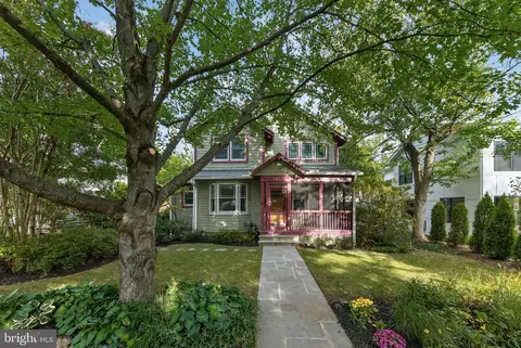 6819 Delaware St, Chevy Chase, MD 20815