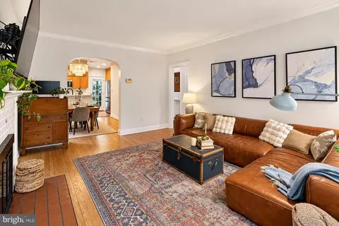 Living - 301 Pinewood Ave, Silver Spring, MD 20901 photo 1 of 2
