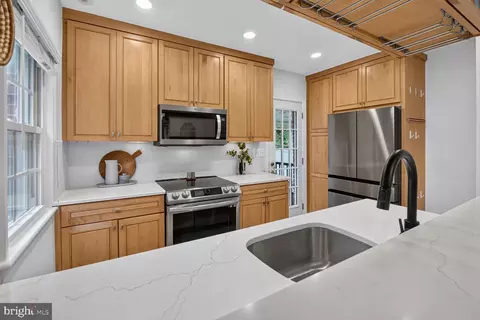 Kitchen - 301 Pinewood Ave, Silver Spring, MD 20901 photo 4 of 4