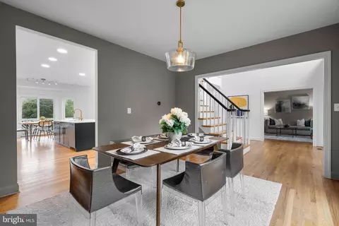 Dining - 2109 Link Rd, Silver Spring, MD 20905 photo 2 of 4
