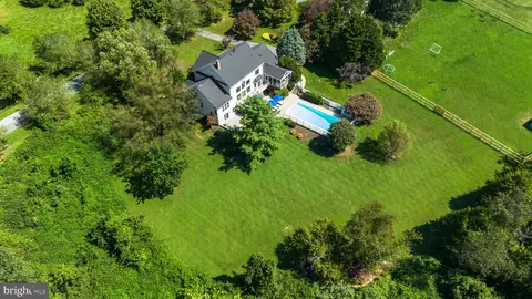 View/Area - 2109 Link Rd, Silver Spring, MD 20905 photo 1 of 10