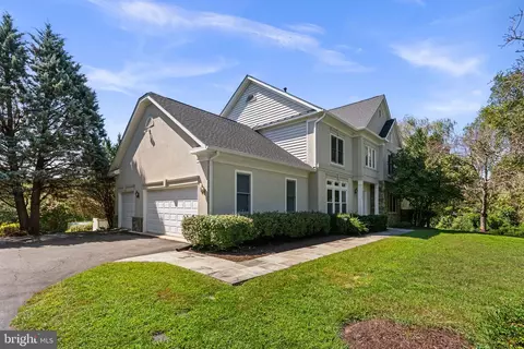 Exterior - 2109 Link Rd, Silver Spring, MD 20905 photo 4 of 12