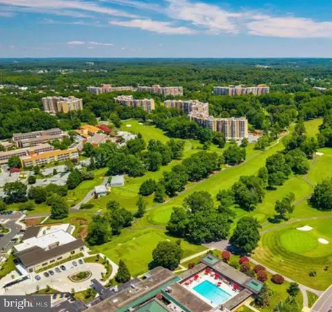 View/Area - 15101 Interlachen Dr #1-401, Silver Spring, MD 20906 photo 1 of 2