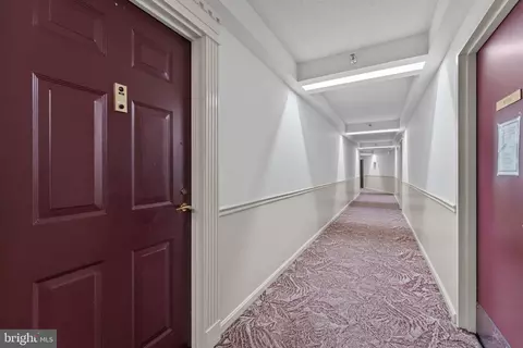 Entry Way - 15101 Interlachen Dr #1-401, Silver Spring, MD 20906 photo 2 of 3