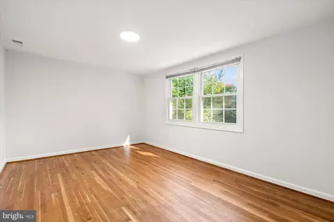 Bedroom - 13821 Bethpage Ln, Silver Spring, MD 20906 photo 4 of 4