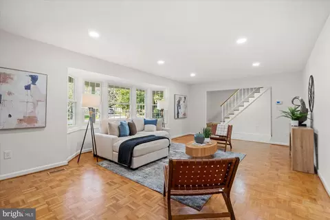 Living - 13821 Bethpage Ln, Silver Spring, MD 20906 photo 3 of 3