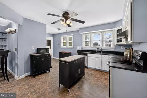 Kitchen - 2326 Fairland Rd, Silver Spring, MD 20904 photo 2 of 2