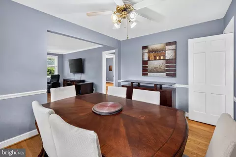 Dining - 2326 Fairland Rd, Silver Spring, MD 20904 photo 3 of 4