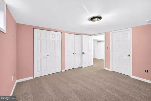 Bedroom - 2326 Fairland Rd, Silver Spring, MD 20904 photo 5 of 6