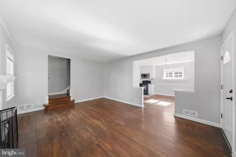 Living - 11703 Broadview Rd, Silver Spring, MD 20902 photo 3 of 7