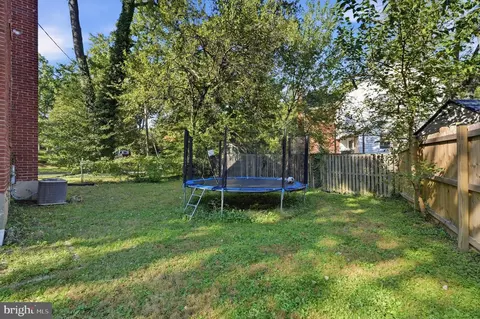 Exterior - 11703 Broadview Rd, Silver Spring, MD 20902 photo 5 of 12