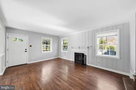 Living - 11703 Broadview Rd, Silver Spring, MD 20902 photo 1 of 7