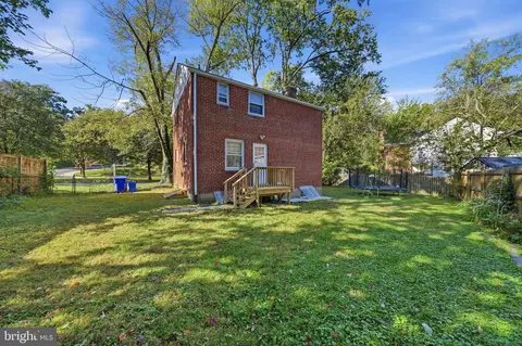 Exterior - 11703 Broadview Rd, Silver Spring, MD 20902 photo 7 of 12